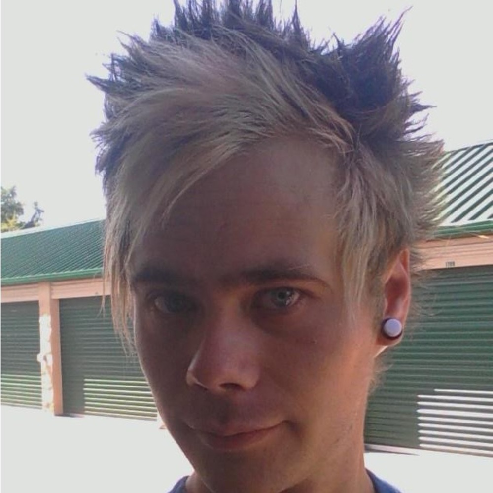 Meet your Posher, Francis